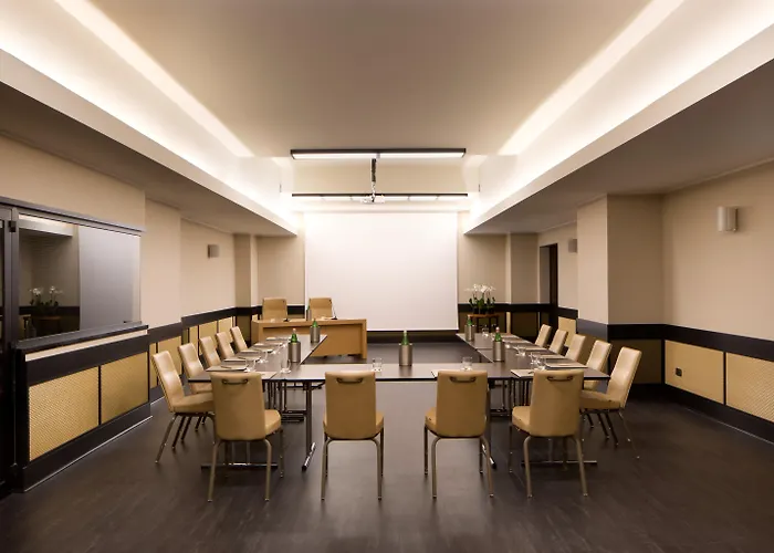 Otel Starhotels Metropole 4*