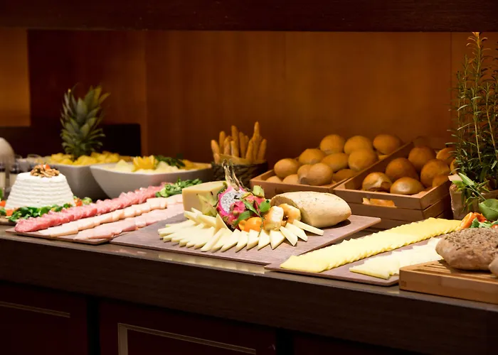Starhotels Metropole Otel 4*