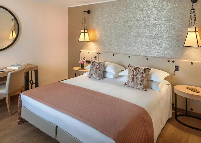 Starhotels Metropole Otel 4*